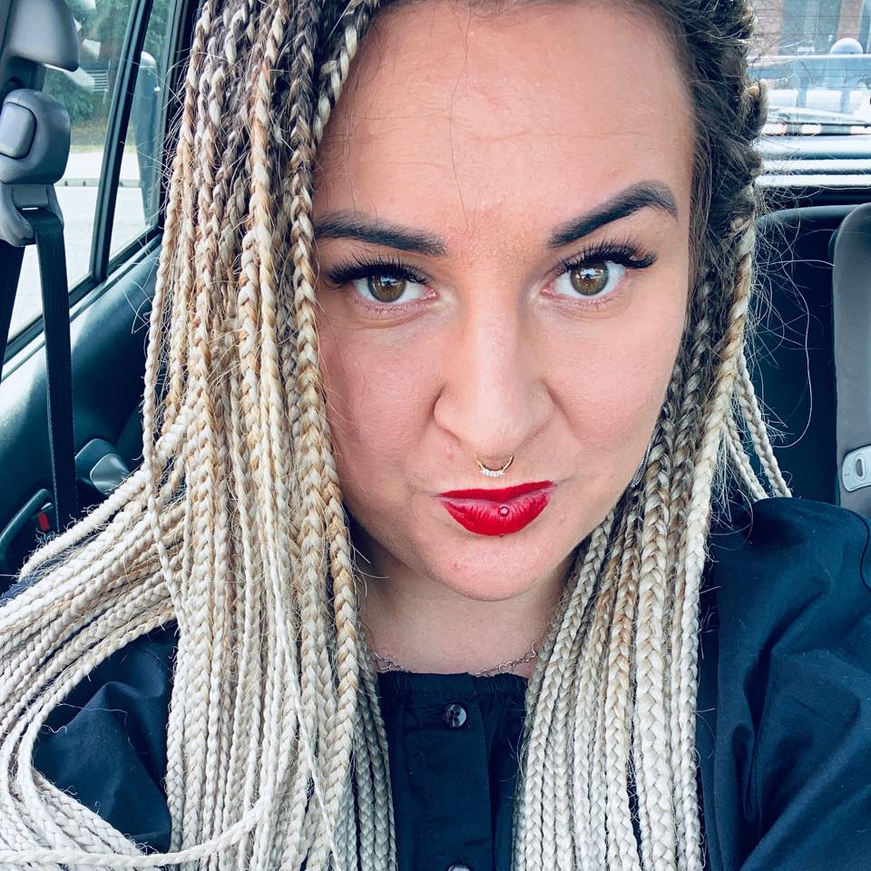 nixie piercing derby natalia